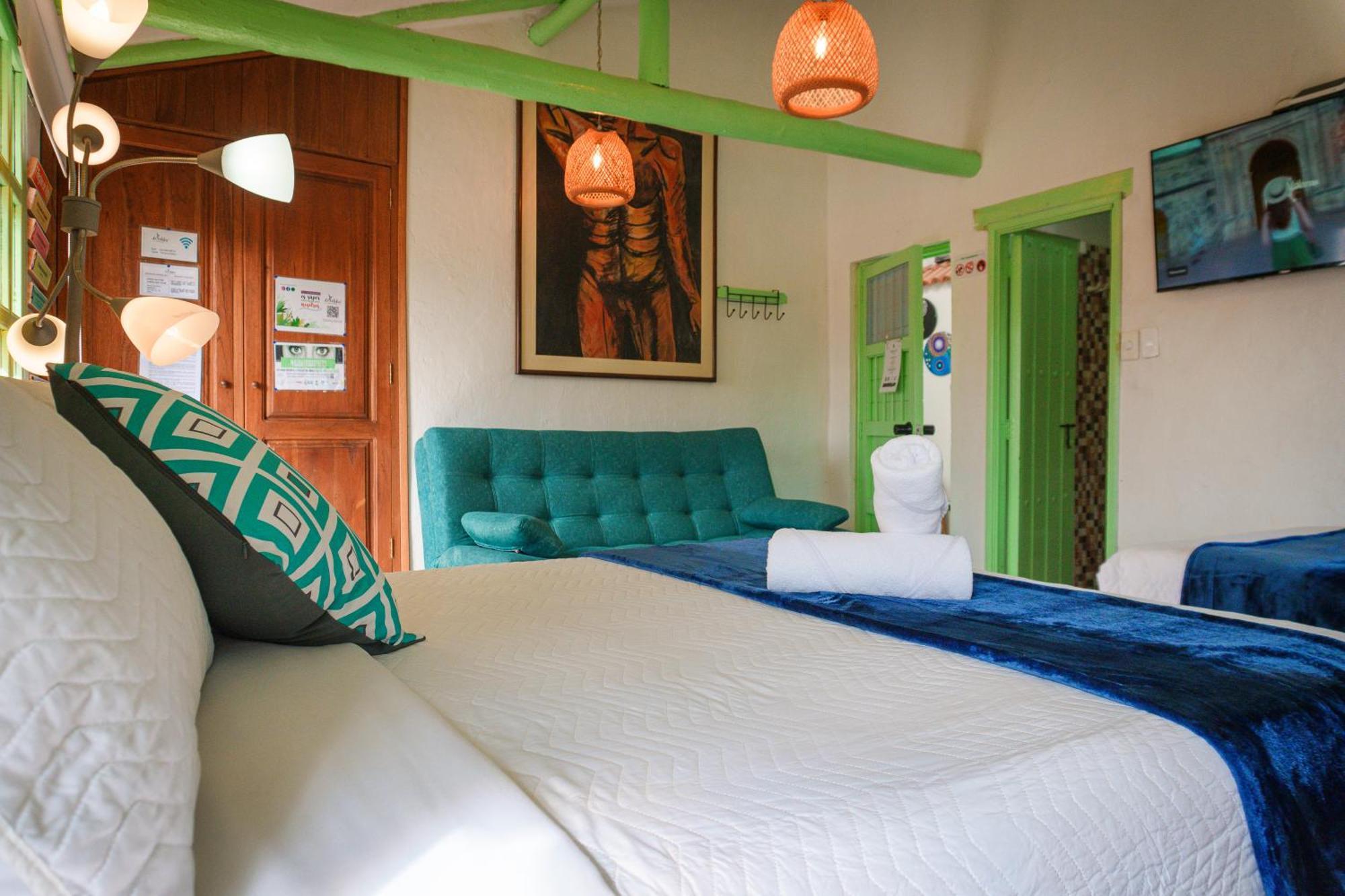 Apartamentos Y Habitaciones Le Colibri - 莱瓦镇 外观 照片