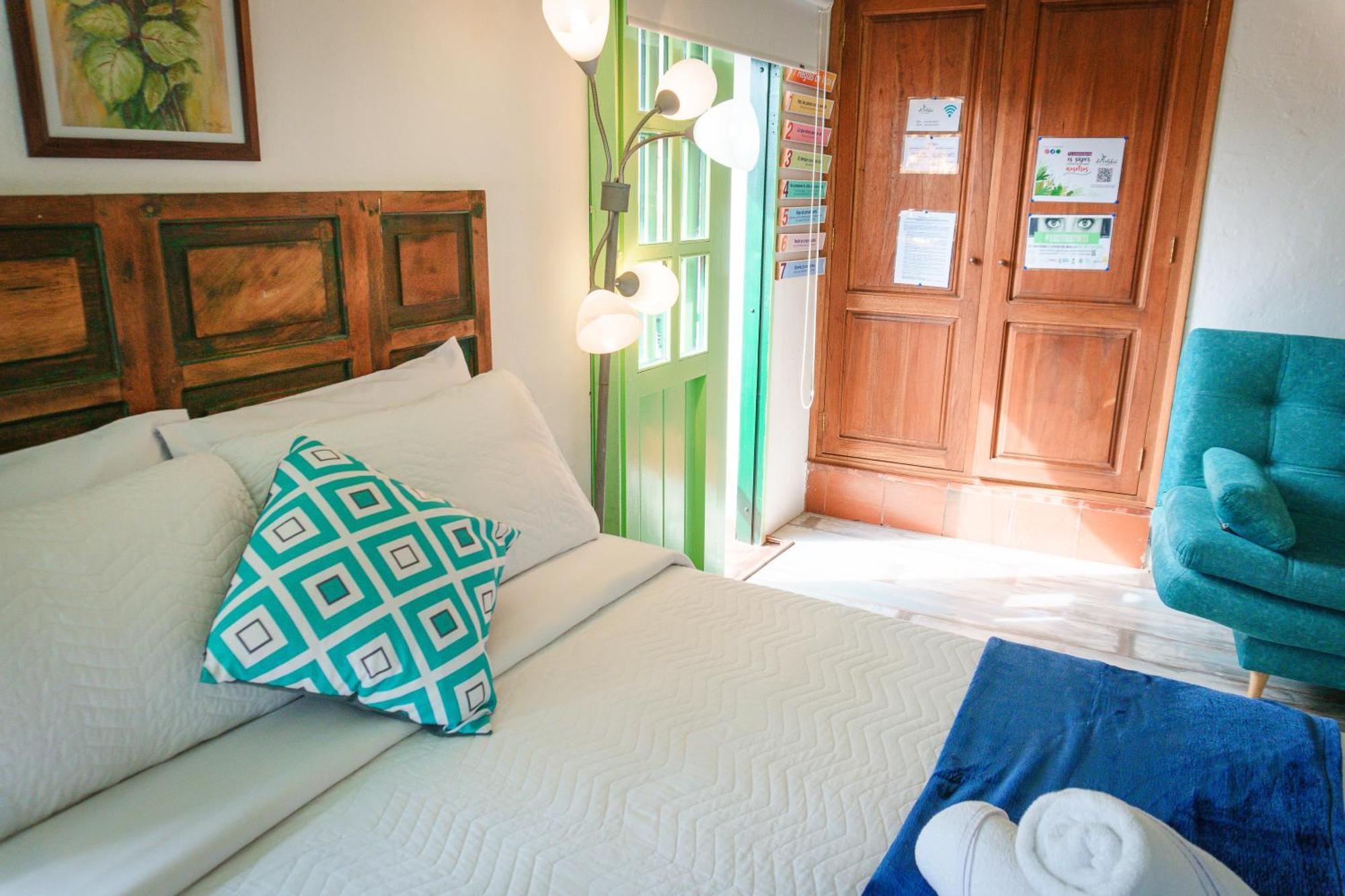 Apartamentos Y Habitaciones Le Colibri - 莱瓦镇 外观 照片
