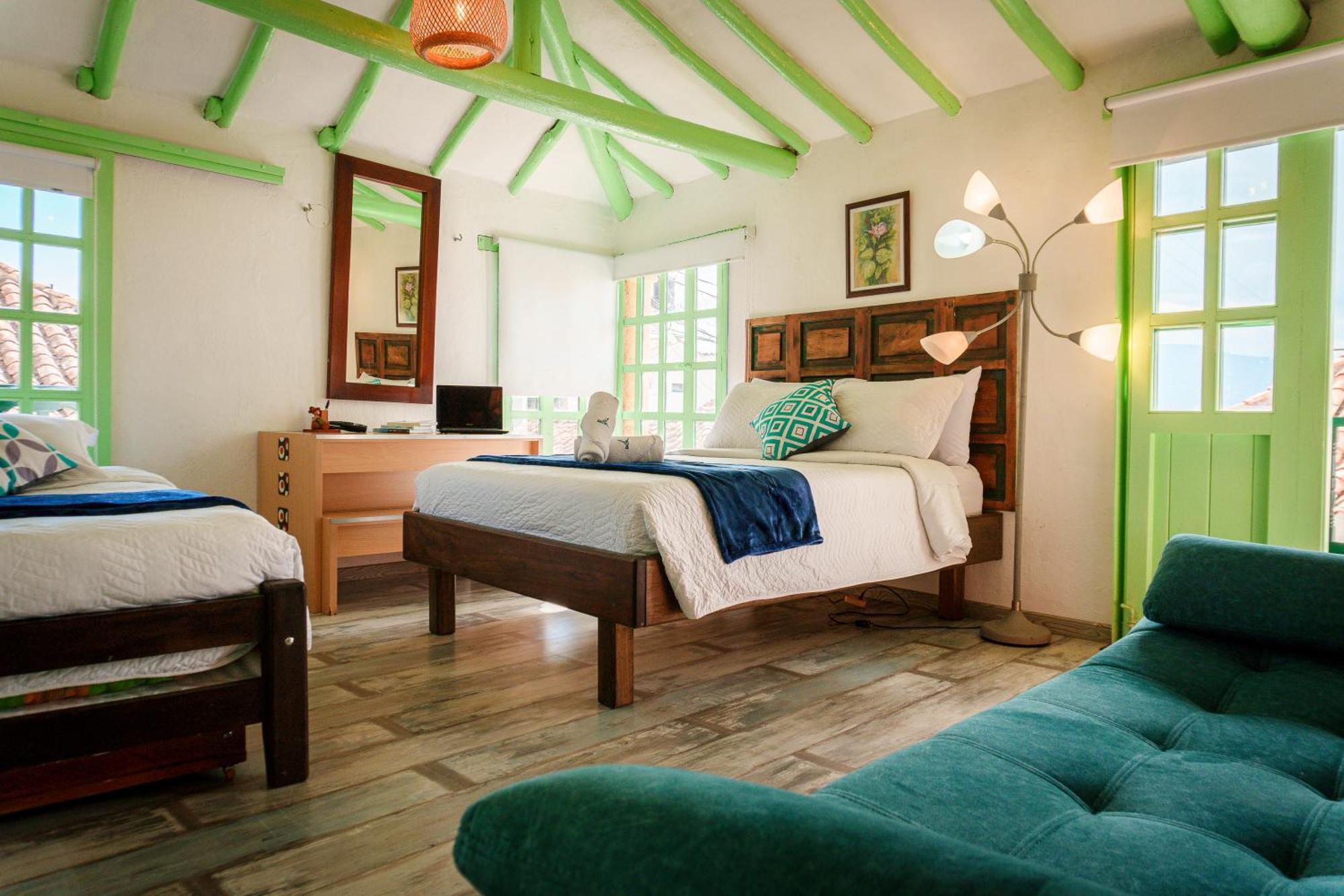 Apartamentos Y Habitaciones Le Colibri - 莱瓦镇 外观 照片