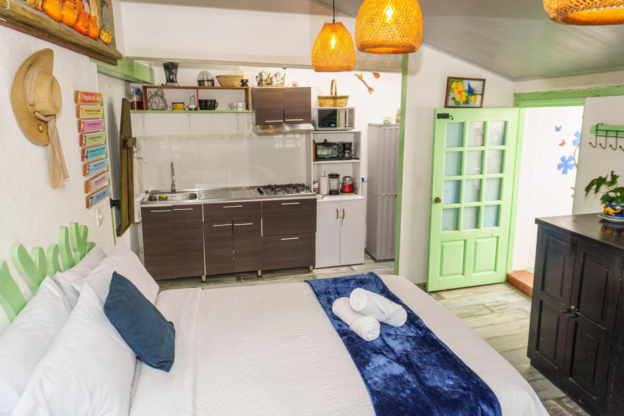 Apartamentos Y Habitaciones Le Colibri - 莱瓦镇 外观 照片
