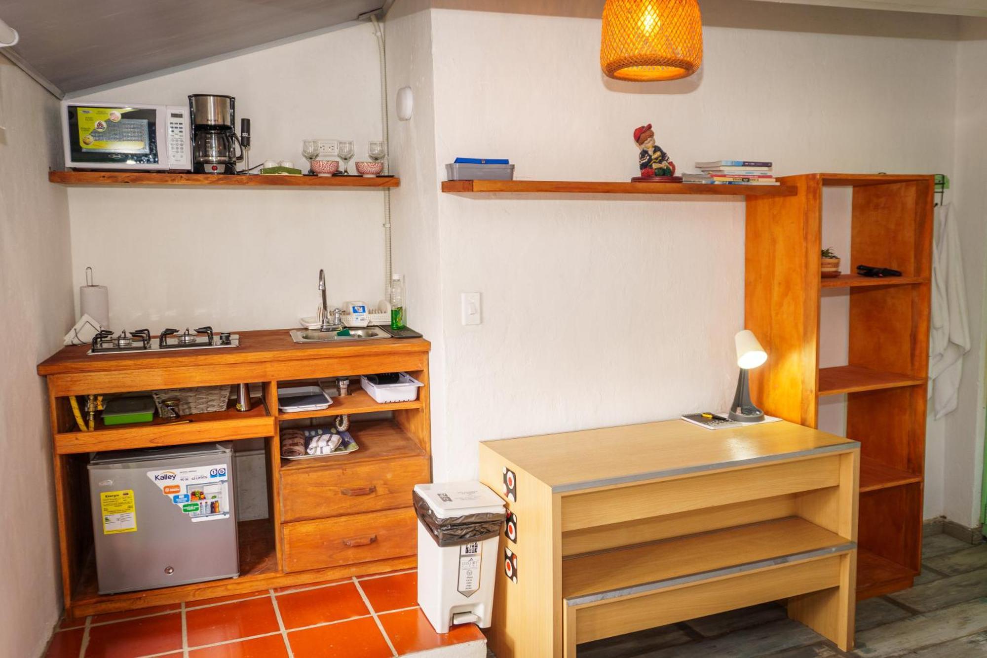 Apartamentos Y Habitaciones Le Colibri - 莱瓦镇 外观 照片